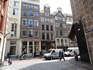Het Blauwlakenblok in Amsterdam