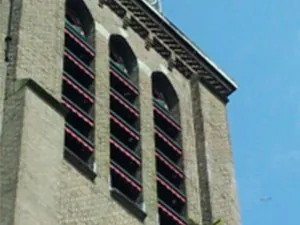 De kerktoren in Uitgeest